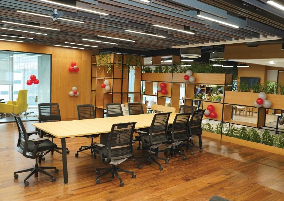 Images Cushman & Wakefield - Commercial Real Estate Services