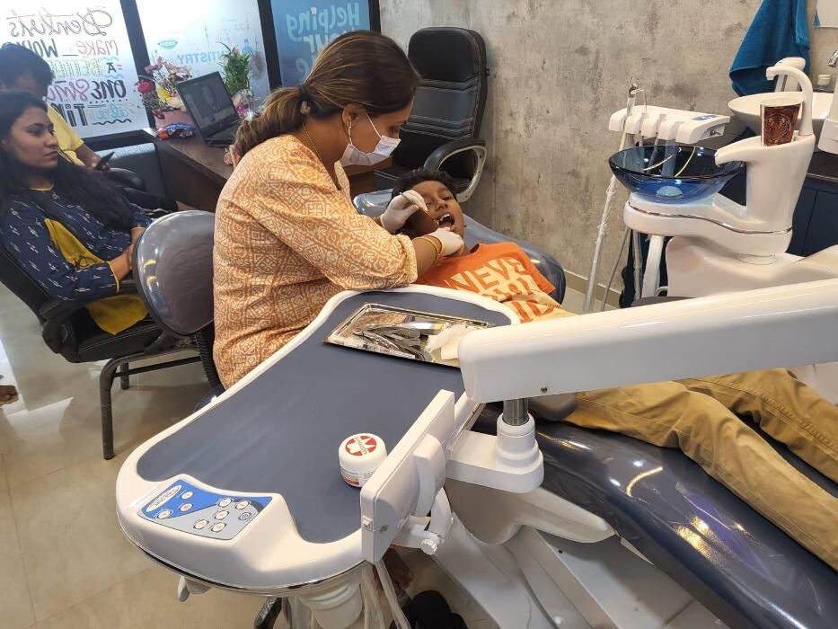 Images Dental Crafts - Cosmetic and Implant Centre