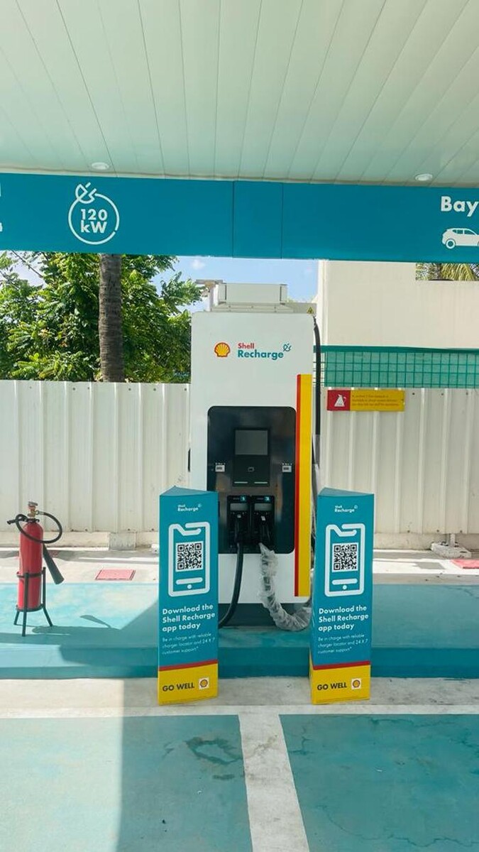 Images Shell Recharge Charging Station