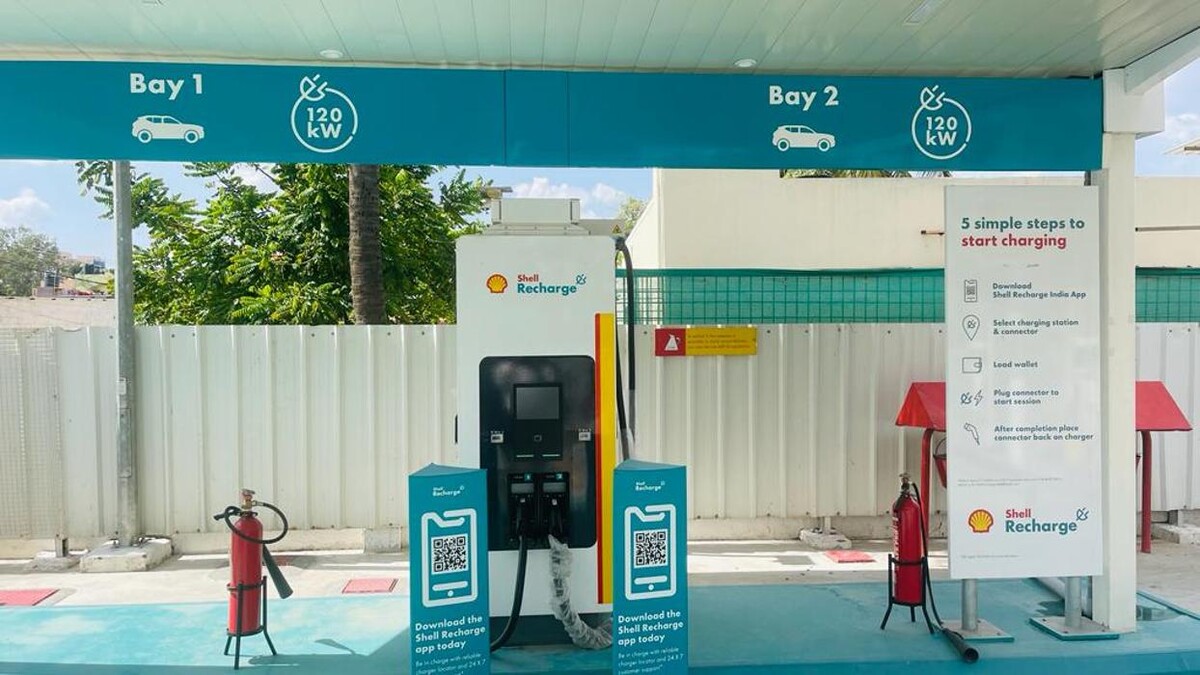 Images Shell Recharge Charging Station