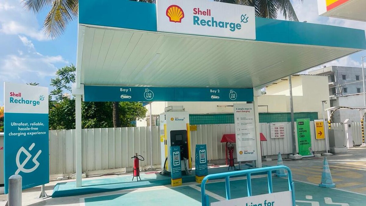 Images Shell Recharge Charging Station