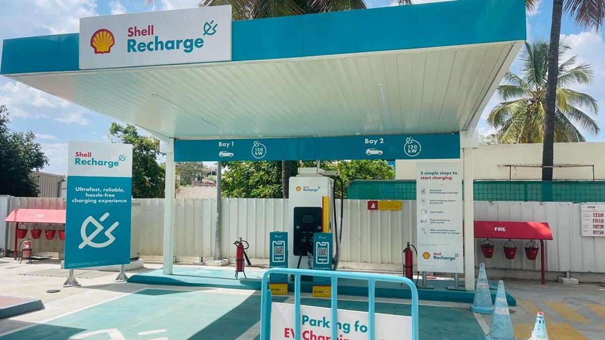 Images Shell Recharge Charging Station
