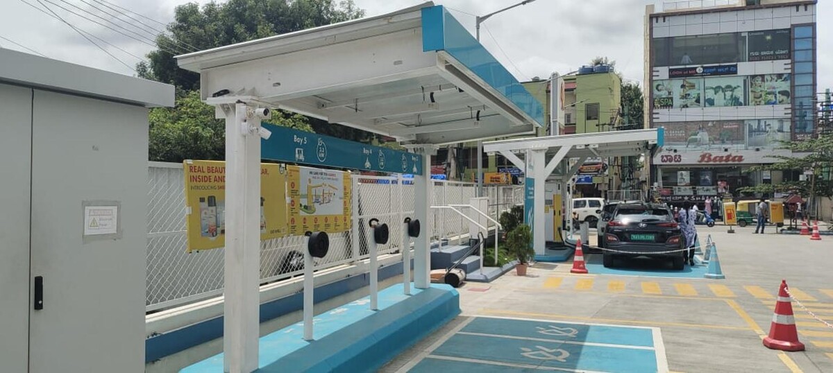 Images Shell Recharge Charging Station