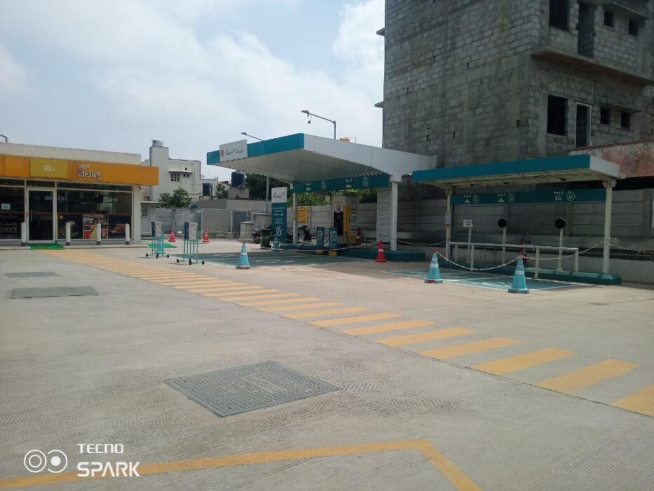 Images Shell Recharge Charging Station