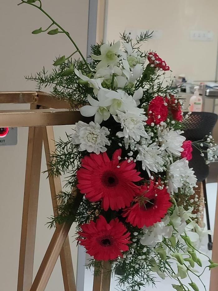 Images VJ petals - Flowers delivery in Hyderabad