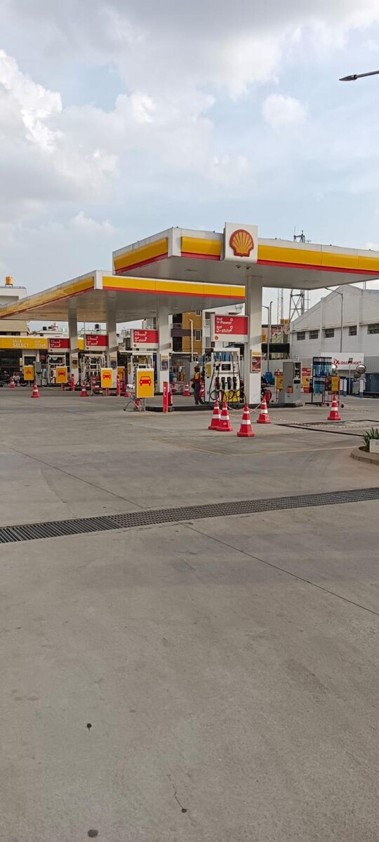 Images Shell Recharge Charging Station