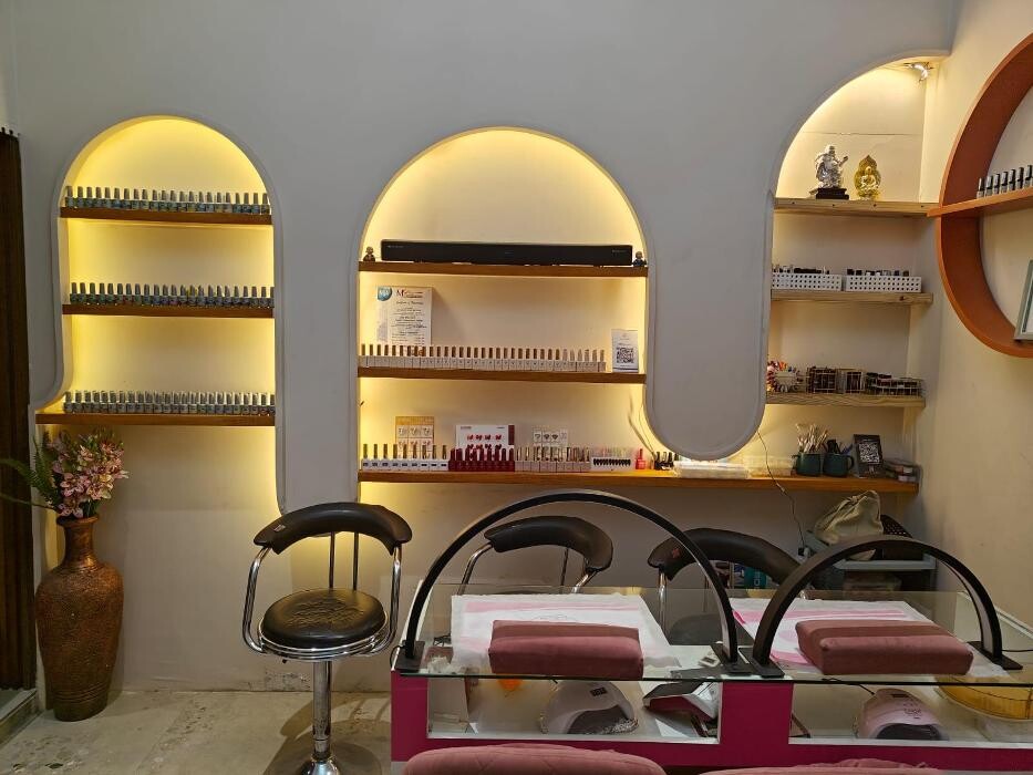 Images Avalon Nail Studio Nail Extension in Chandigarh Eyelashes Extension Nail Art