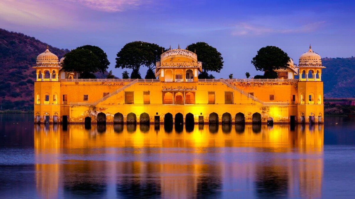 Images Globeway Travels Agency in Jaipur | Tour Operators in Jaipur | Taxi services in Jaipur