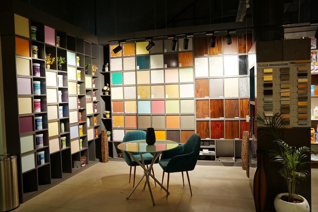 Images SHP Hardware Studio