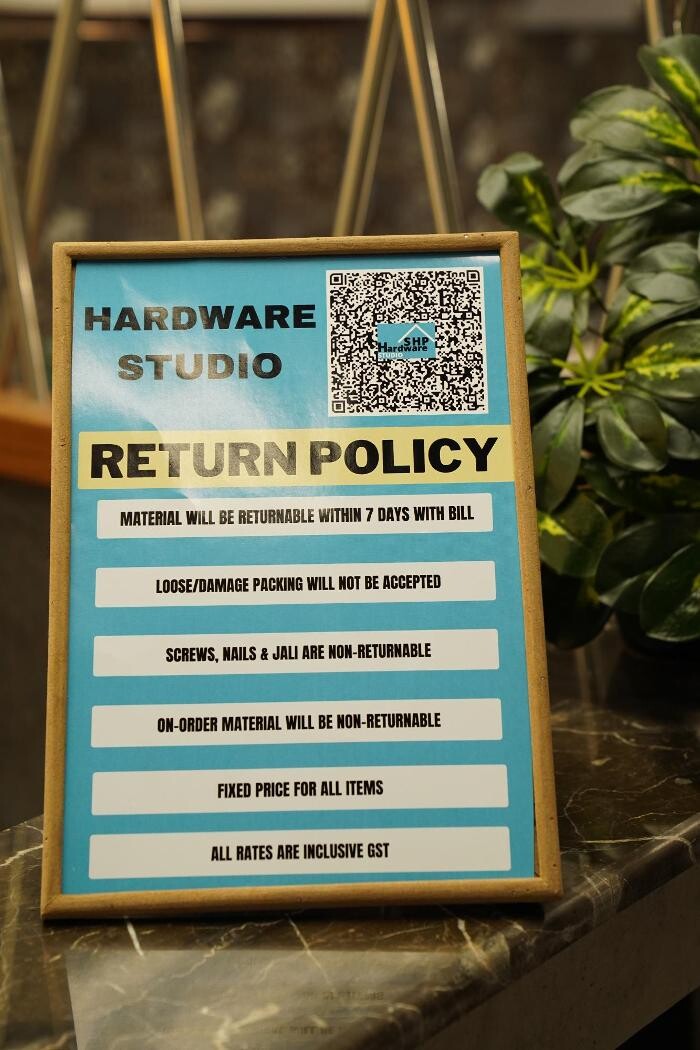 Images SHP Hardware Studio