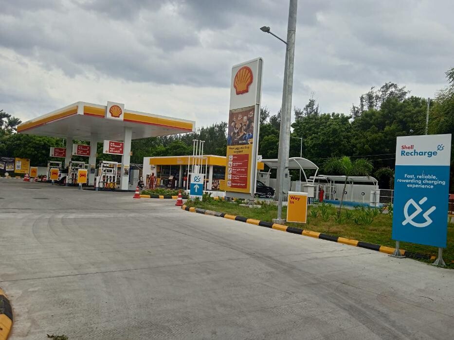 Images Shell Recharge Charging Station