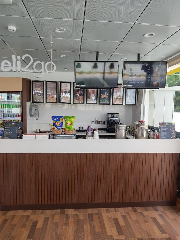 Images Shell Recharge Charging Station