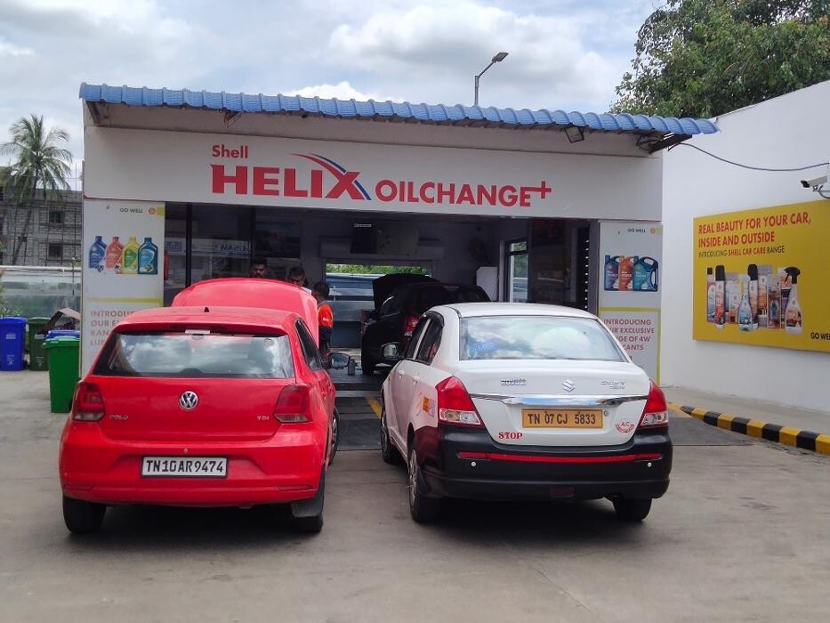 Images Shell Recharge Charging Station