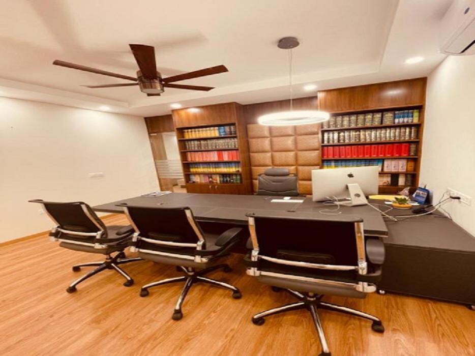 Images Preeti Singh & Associates | Elite matrimonial law firm | Prominent family lawyer | Best Divorce lawyer in Delhi