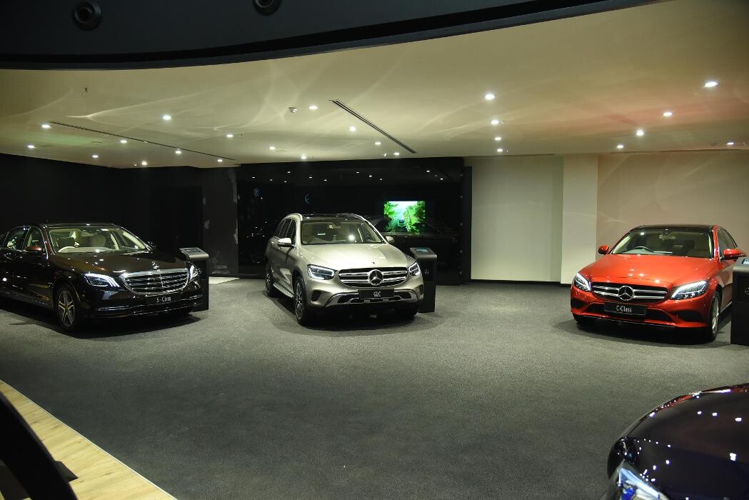 Images Mercedes-Benz GlobalStar - Green Park, New Delhi