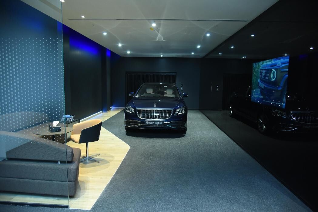 Images Mercedes-Benz GlobalStar - Green Park, New Delhi