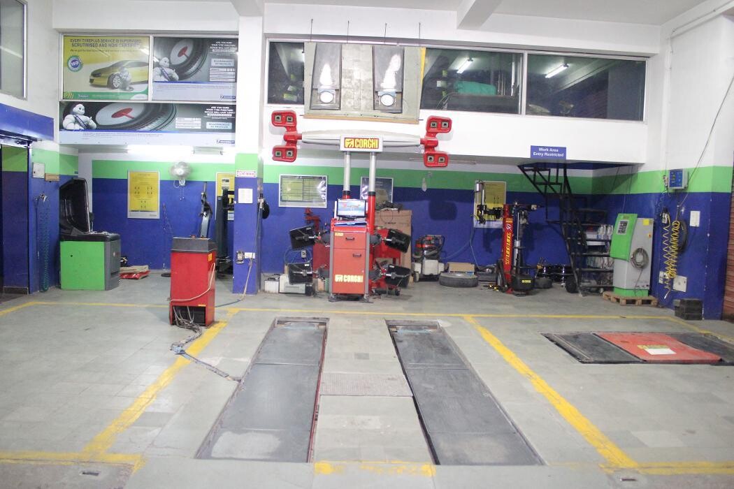 Images Michelin Tyres & Service - Tires N Trims