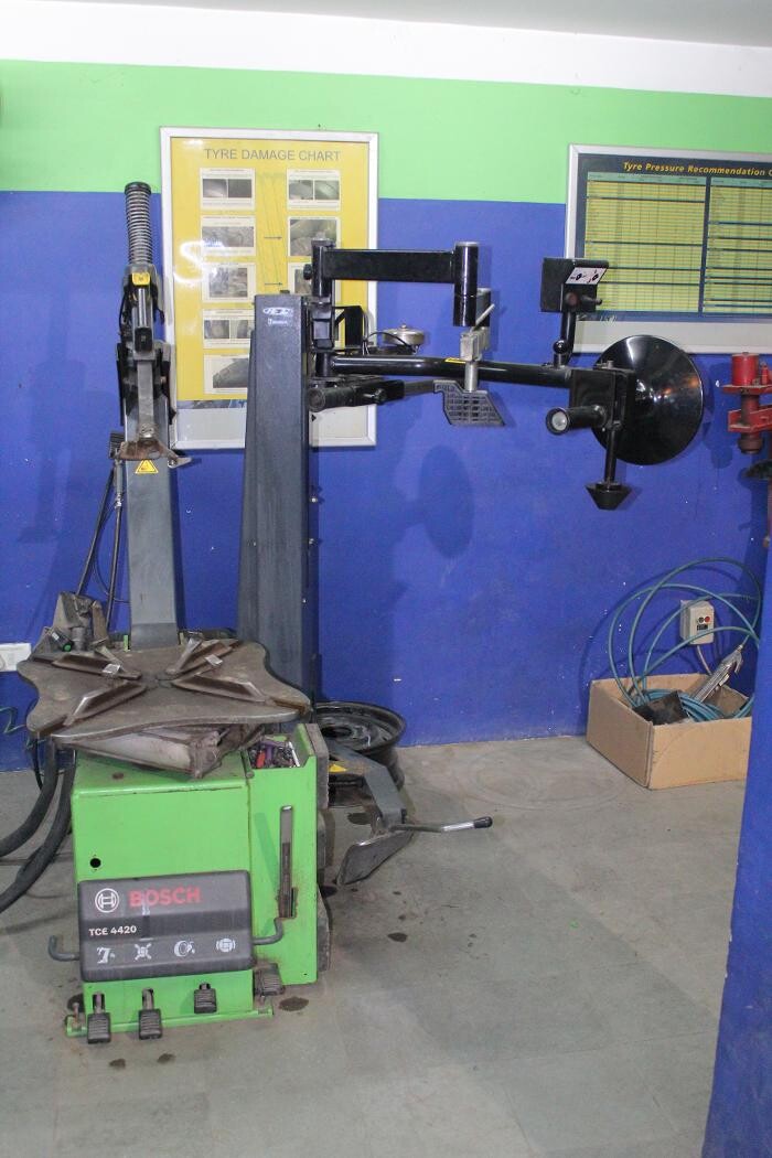 Images Michelin Tyres & Service - Tires N Trims