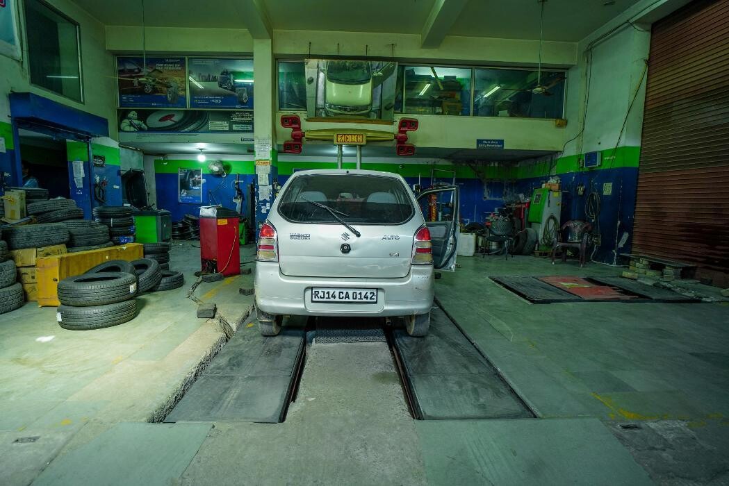 Images Michelin Tyres & Service - Tires N Trims