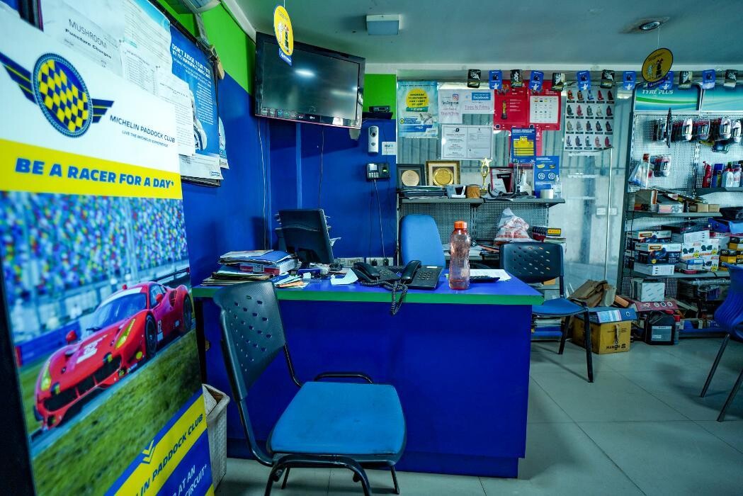 Images Michelin Tyres & Service - Tires N Trims