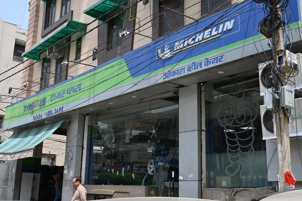 Images Michelin Tyres & Car Service - Okara Wheel Care