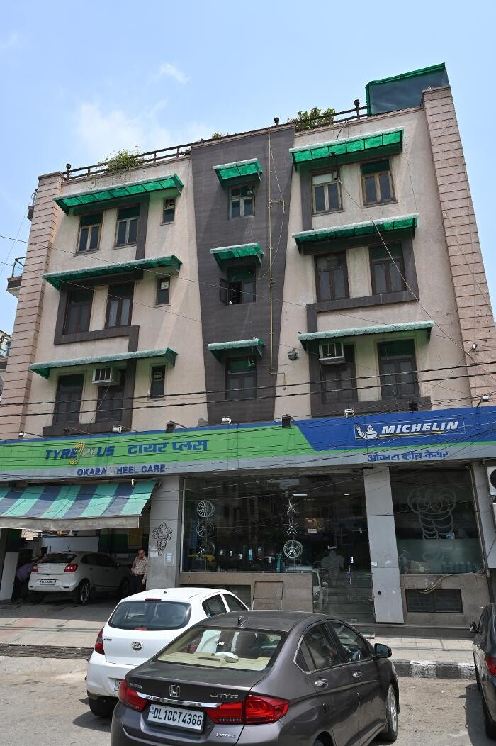 Images Michelin Tyres & Car Service - Okara Wheel Care