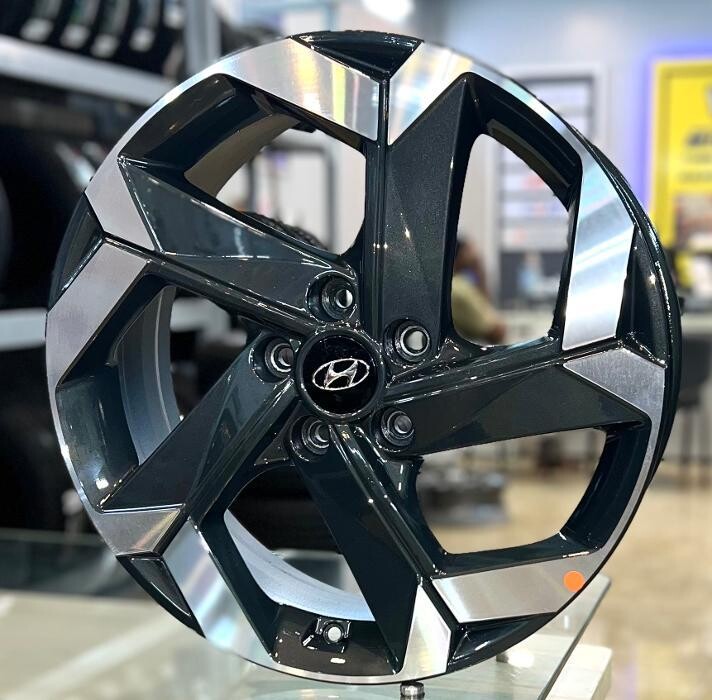 Images Michelin Tyres & Service - Super Tyres