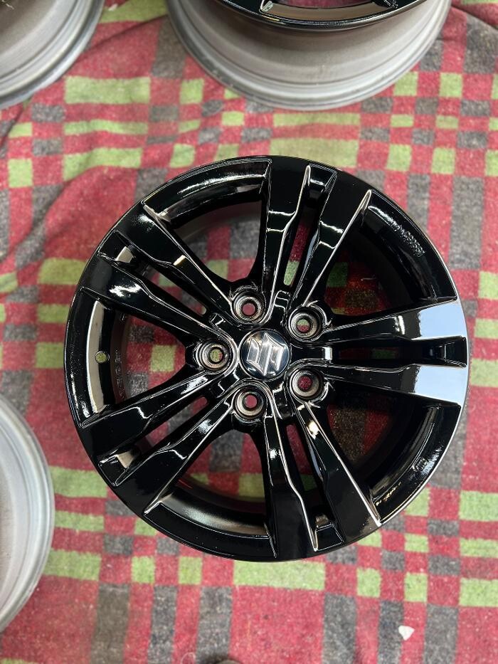 Images Michelin Tyres & Service - Super Tyres