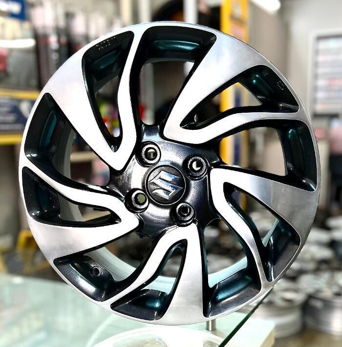 Images Michelin Tyres & Service - Super Tyres