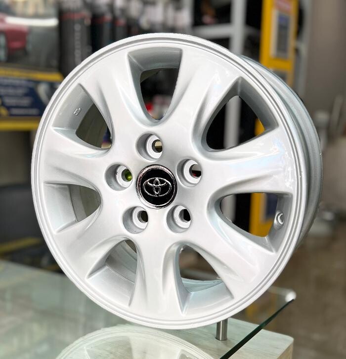 Images Michelin Tyres & Service - Super Tyres