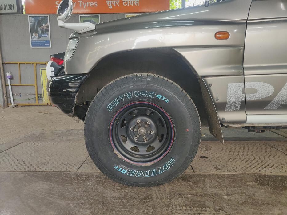 Images Michelin Tyres & Service - Super Tyres