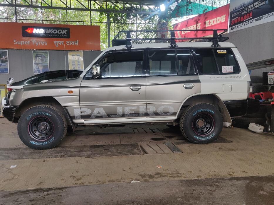 Images Michelin Tyres & Service - Super Tyres