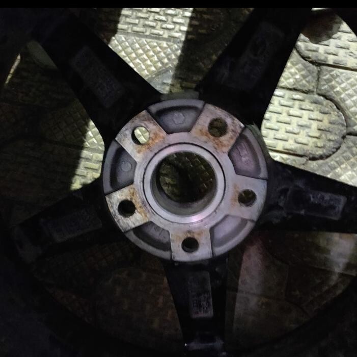 Images Michelin Tyres & Service - Super Tyres