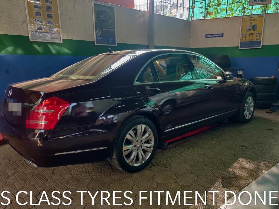 Images Michelin Tyres & Service - Super Tyres