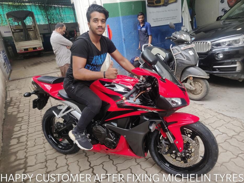 Images Michelin Tyres & Service - Super Tyres