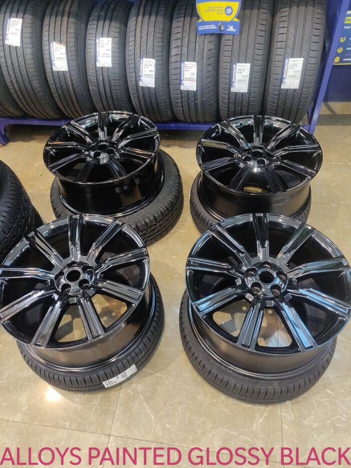 Images Michelin Tyres & Service - Super Tyres