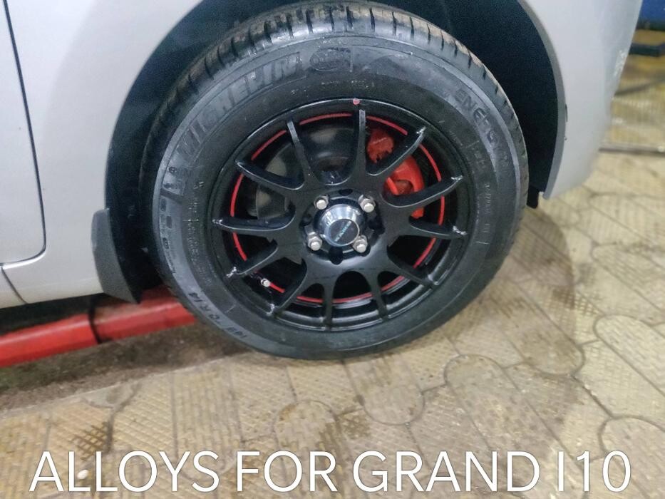 Images Michelin Tyres & Service - Super Tyres