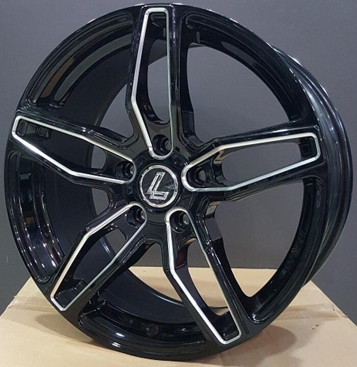 Images Michelin Tyres & Service - Super Tyres