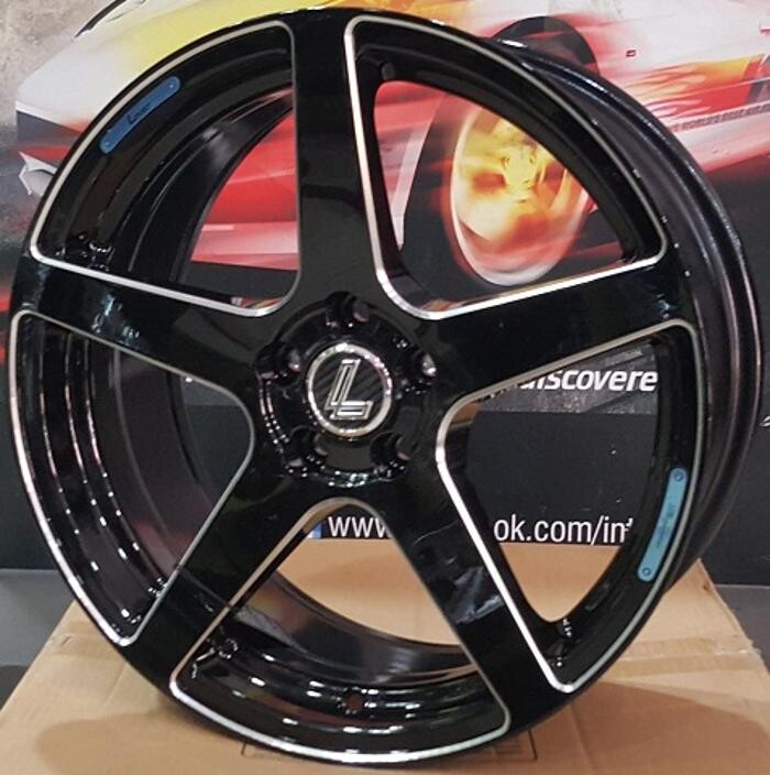 Images Michelin Tyres & Service - Super Tyres