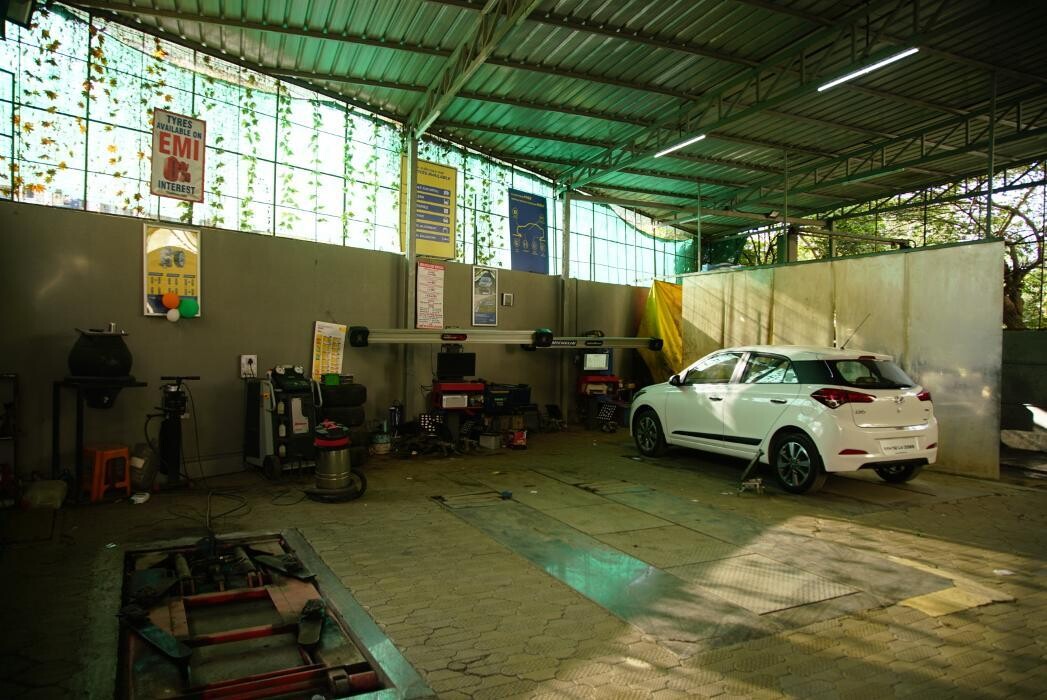 Images Michelin Tyres & Service - Super Tyres