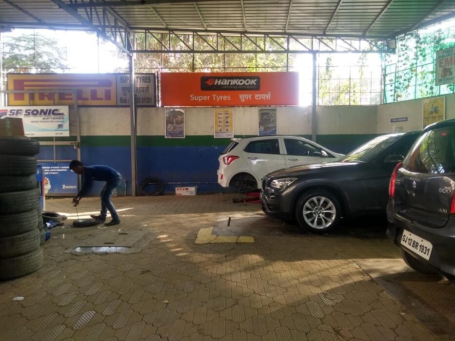 Images Michelin Tyres & Service - Super Tyres