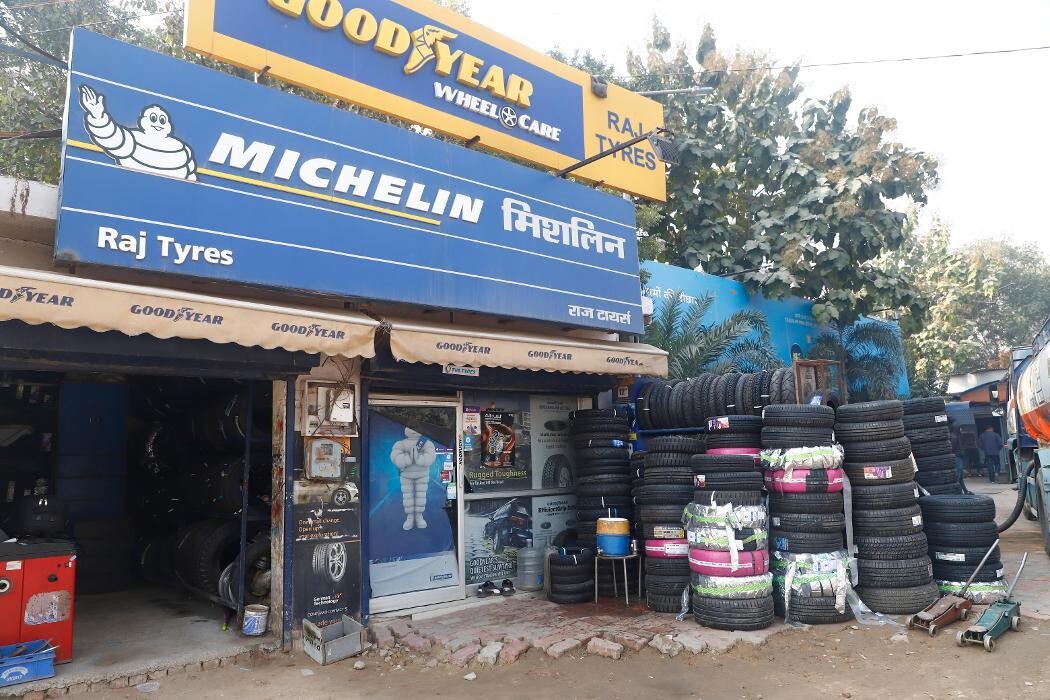 Images Michelin Tyres & Services - Raj Tyres