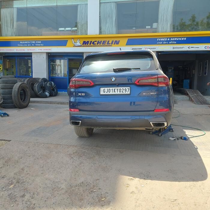 Images Michelin Tyres & Services - Nilkanth Tyre Zone
