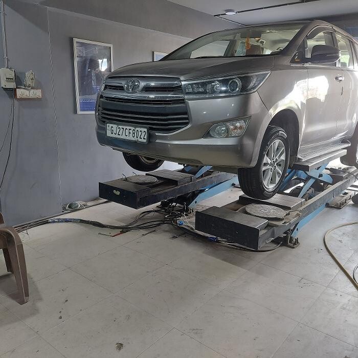 Images Michelin Tyres & Services - Nilkanth Tyre Zone