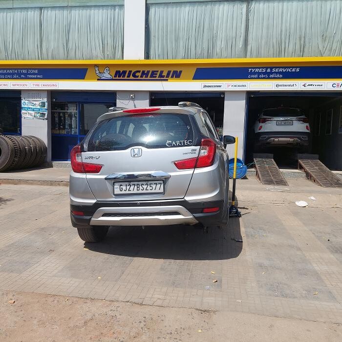 Images Michelin Tyres & Services - Nilkanth Tyre Zone