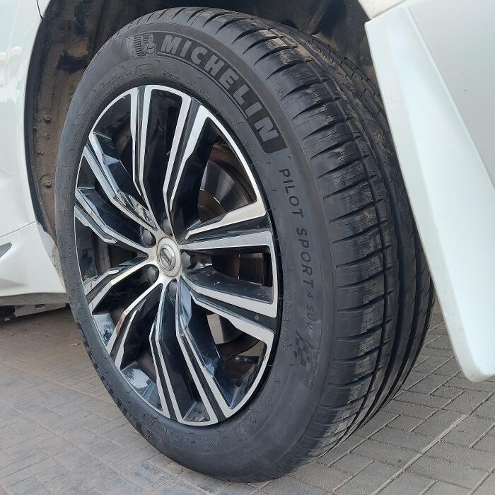 Images Michelin Tyres & Services - Nilkanth Tyre Zone