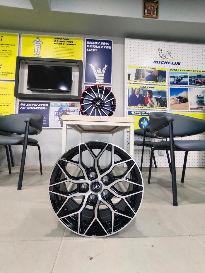 Images Michelin Tyres & Services - Nilkanth Tyre Zone