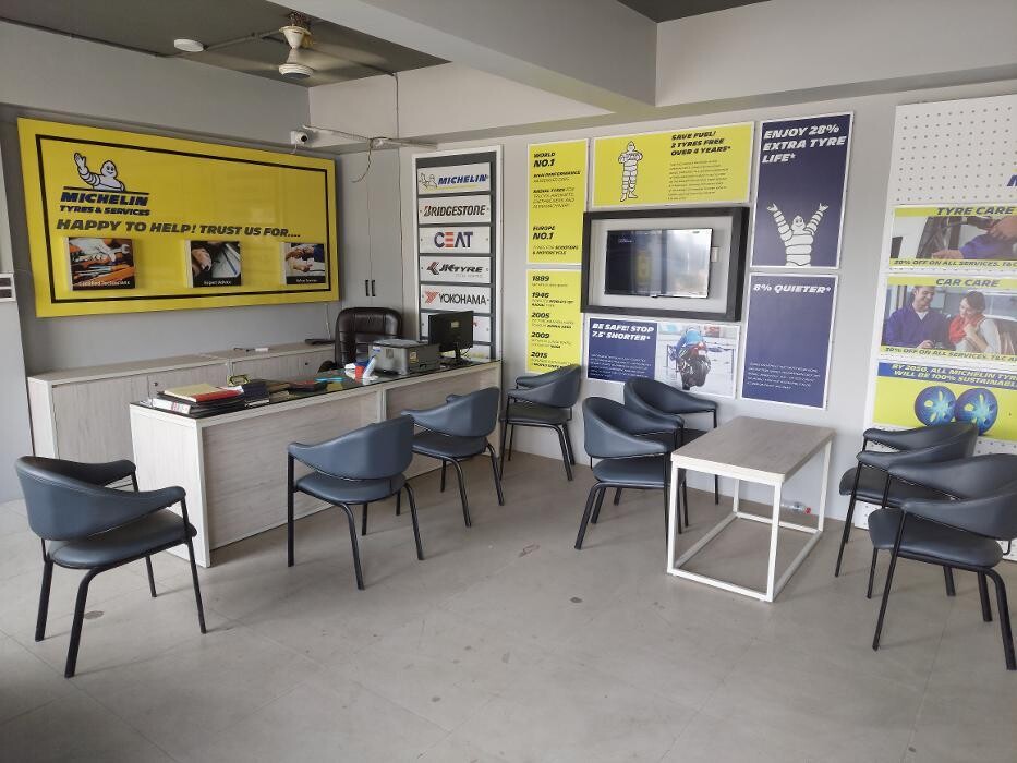 Images Michelin Tyres & Services - Nilkanth Tyre Zone
