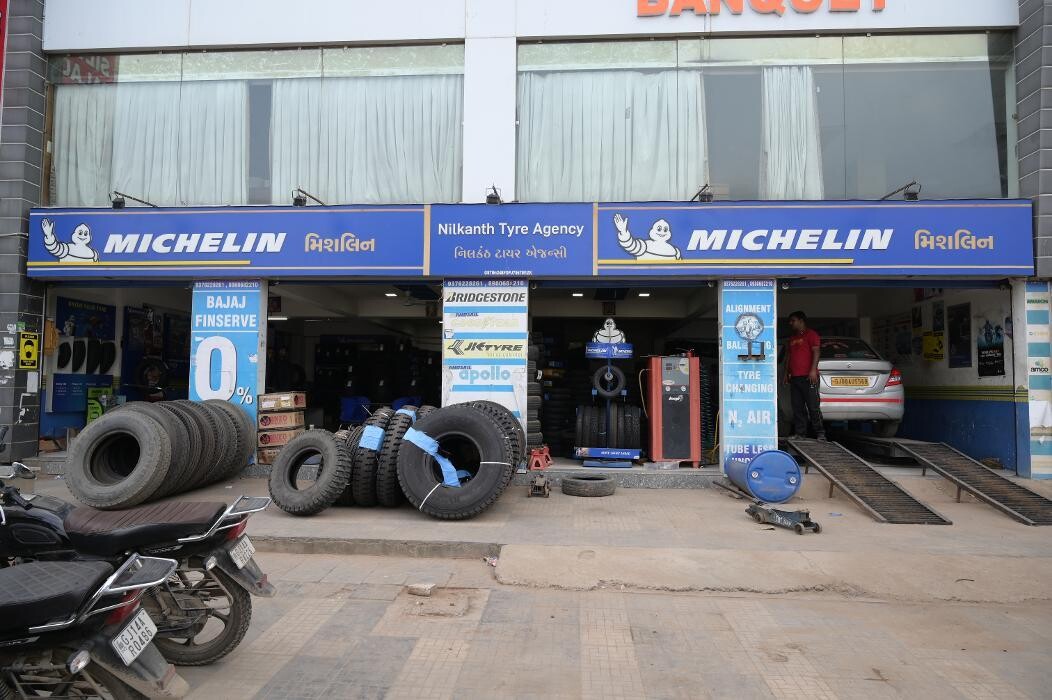 Images Michelin Tyres & Services - Nilkanth Tyre Zone