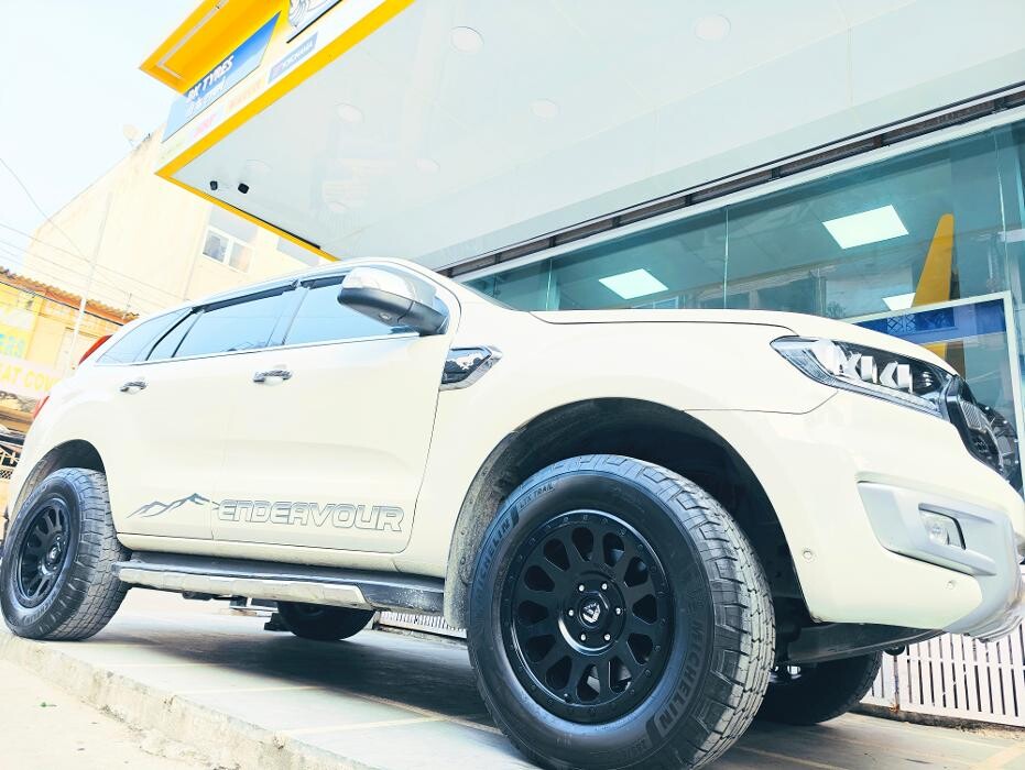 Images Michelin Tyres & Services - B. K. Tyres